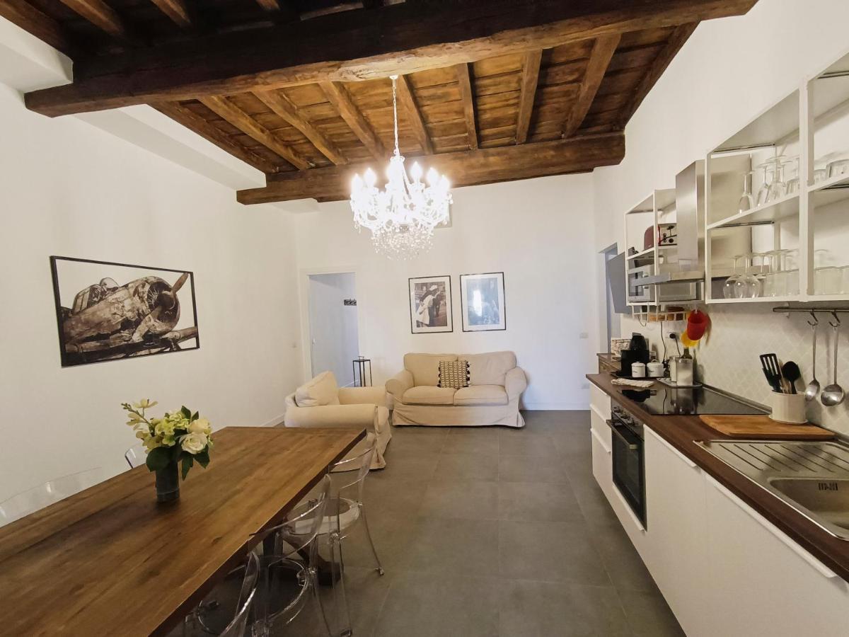 شقة La Tua Casa A Viadelcorso روما المظهر الخارجي الصورة